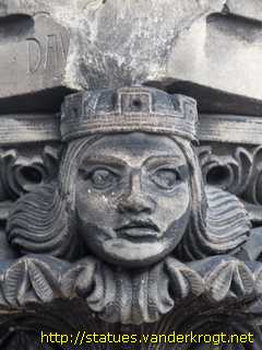 Hannover - Skulpturen an der Markuskirche