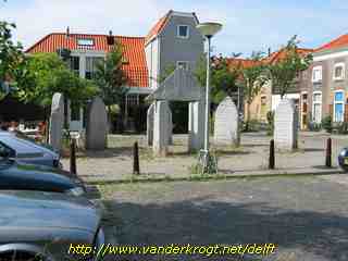 Delft - Kunstwerk in de Brouwersstraat
