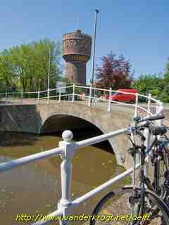Delft - Haagsepoortbrug en Watertoren