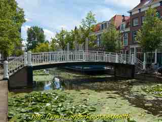Delft - Rapenbloembrug