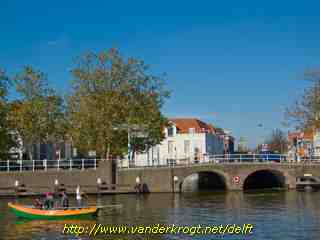 Delft - Kapelbrug en Armamentarium