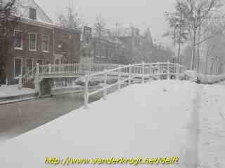 Delft - Minrebroersbrug en Hopbrug