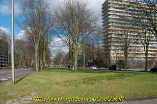 Delft - Voorhofdreef met Dirk Costerflat