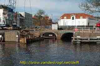 Delft - Kapelbrug en Armamentarium