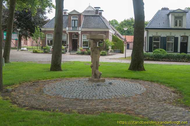 Rolde -  Herinneringsmonument