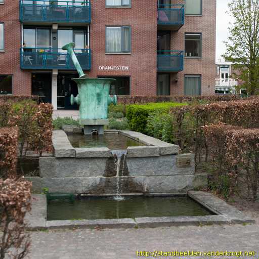 Meppel -  Gedenkteken Brocades-Stheeman