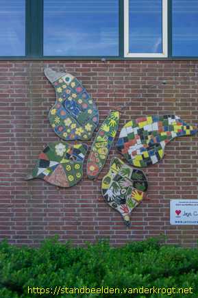 Heerenveen -  Rups en vlinder