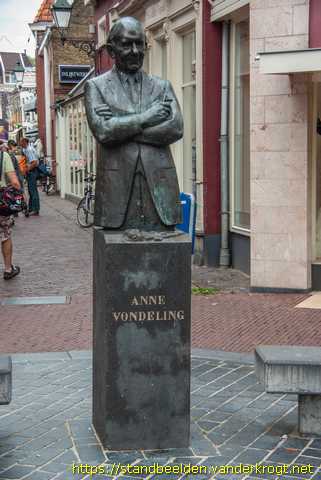 Leeuwarden -  Anne Vondeling