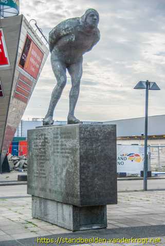 Leeuwarden -  Elfstedenrijder <i>of</i> Iisfretter