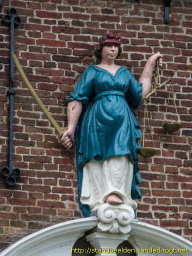Hindeloopen -  Vrouwe Justitia