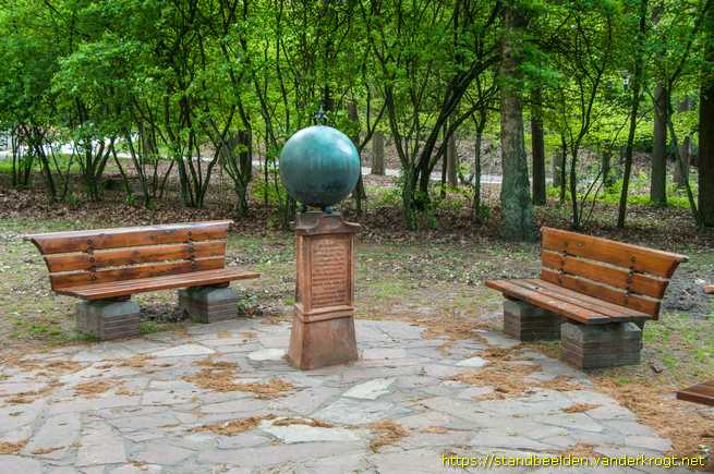 Radio Kootwijk -  10 jaar radioverbinding met Ned. Indië