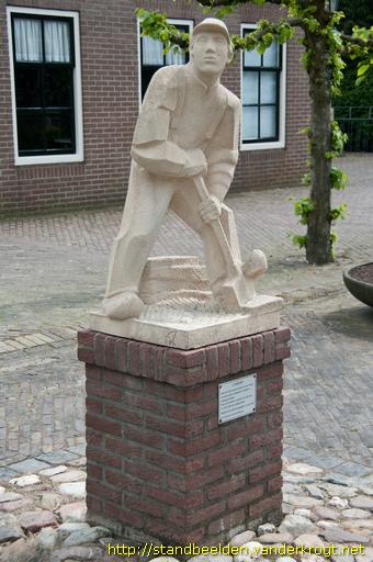 Hoenderloo -  De Plaggesteker