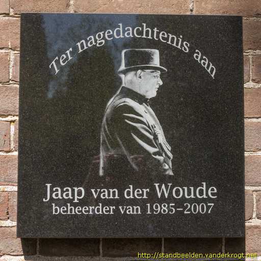 Apeldoorn -  Gedenkplaat Jaap van der Woude
