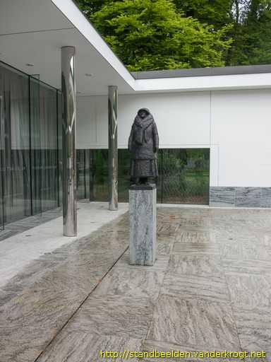 Apeldoorn -  Koningin Wilhelmina
