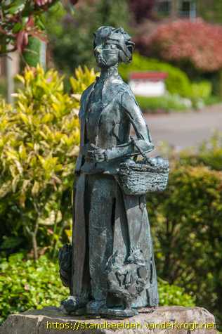 Kootwijkerbroek -  Eiervrouw