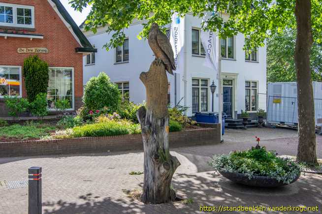 Garderen -  Houten dierenbeelden