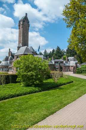De Hoge Veluwe (Otterlo) -  Sint Hubertusreliëfs