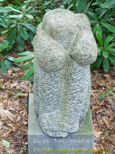 Heilig Landstichting -  Hurkende vrouw