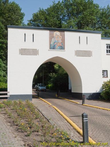 Heilig Landstichting -  Sedes sapientiae