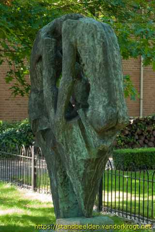 Heumen -  Tempel van het gezin