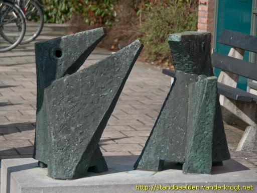 Kesteren -  Twee figuurtjes