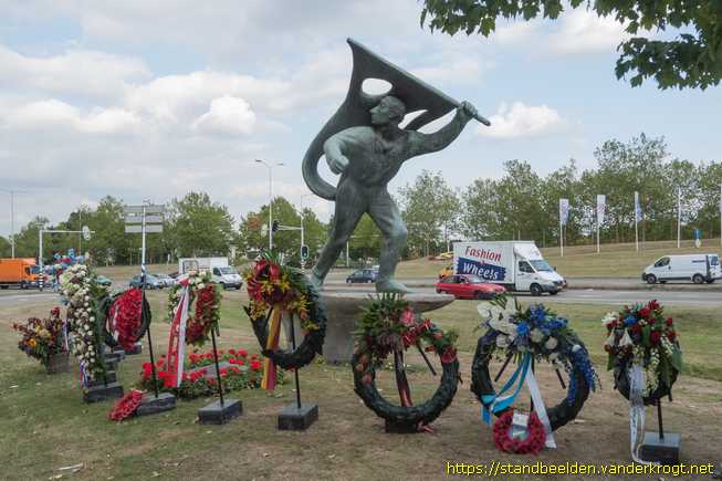 Nijmegen -  Verzetsmonument - Jan van Hoof