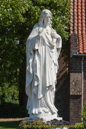 Megchelen -  Heilig Hartbeeld