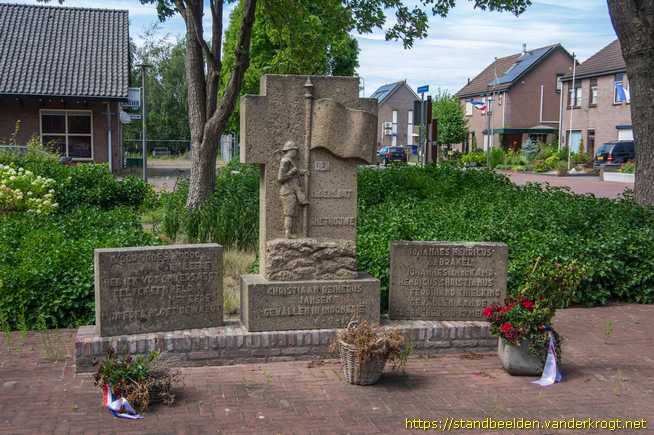 Spijk (Rijn) -  Oorlogsmonument