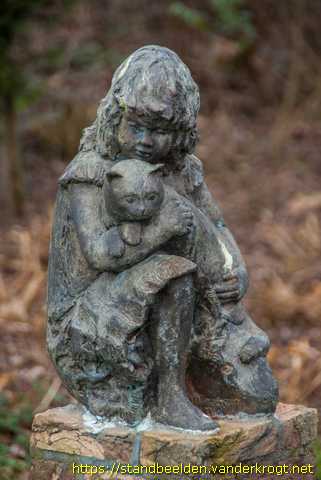 Tiel - Meisje met poes