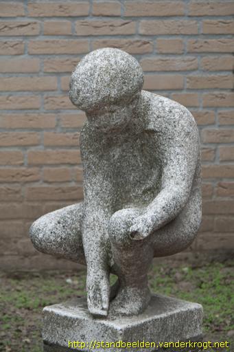 Ooij -  Jongensfiguurtje