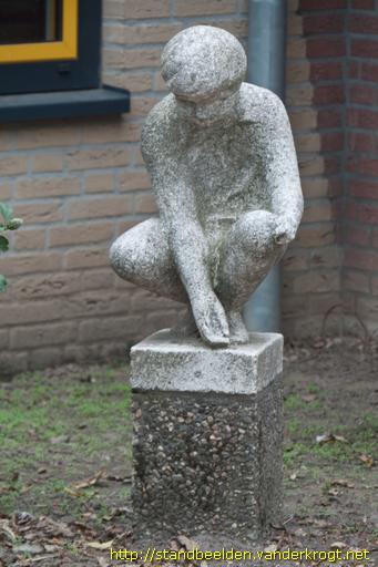 Ooij -  Jongensfiguurtje