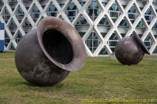 Wageningen -  De dans van de spijspotten