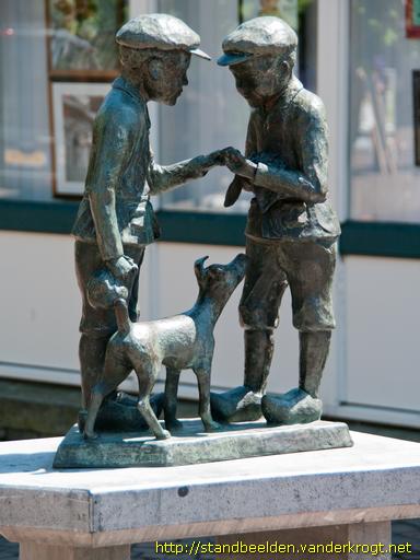 Winterswijk -  Knelis en Willem en Mieken 't zwarte hundeken