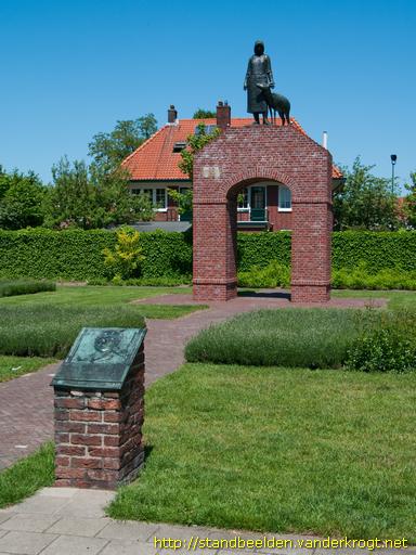 Winterswijk -  Monument voor 'Tante Riek'