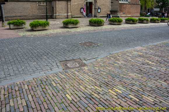 Zutphen -  Kroningsdeksel Willem-Alexander en Máxima