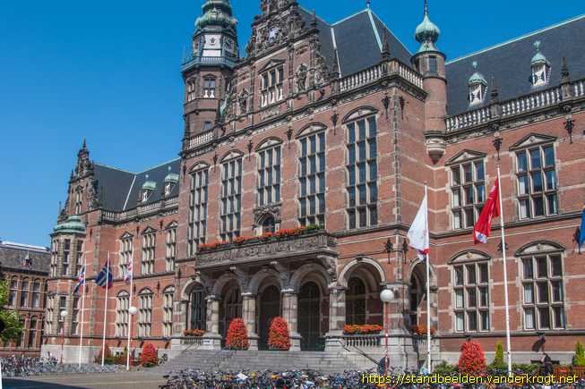 Groningen -  Minerva, Scientia, Historia, Prudentia en Mathematica