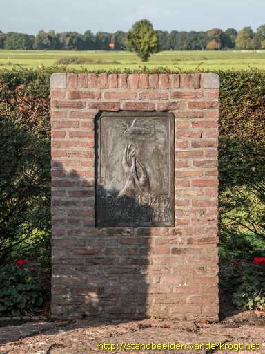 Sauwerd -  Oorlogsmonument