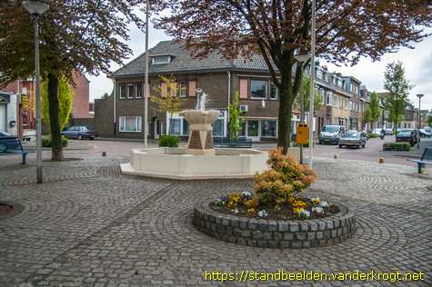 Kerkrade -  Koningin Wilhelminafontein ('Sjpringbron')