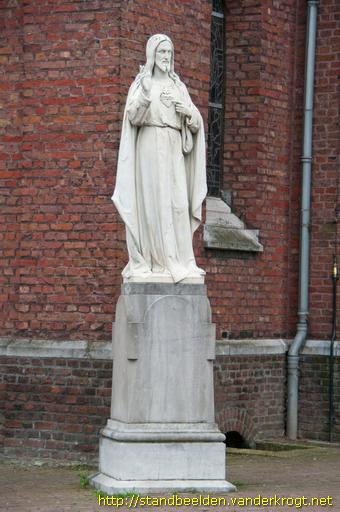 Kerkrade -  Heilig Hartbeeld