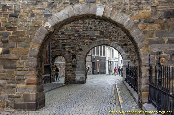 Maastricht -  Maria met kind