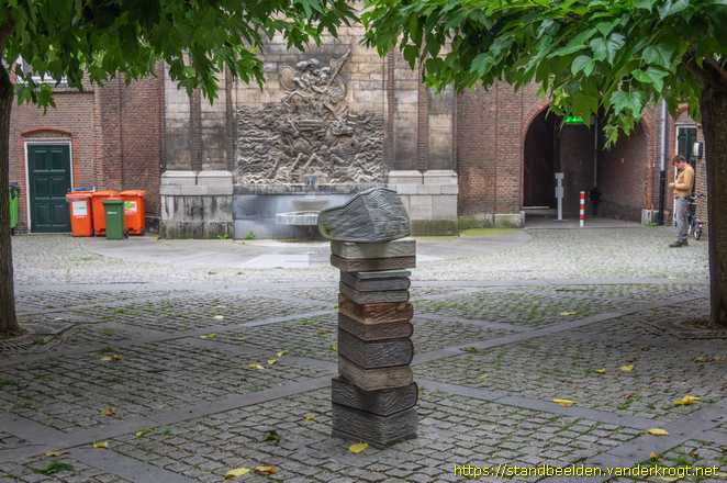 Maastricht -  Boekentoren