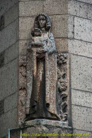 Maastricht -  Maria met kind