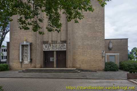 Maastricht -  Sint Guliëlmus en Paus Pius X