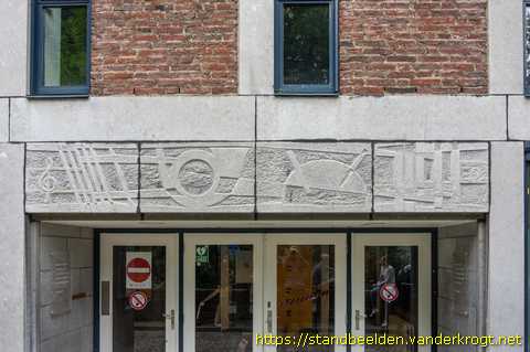Maastricht - Reliëf muziekinstrumenten