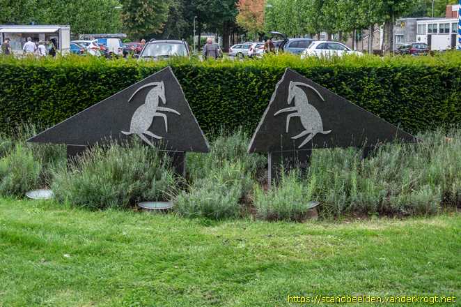 Maastricht -  Monument C.V. De Sjlaaibök 4x11 jaar