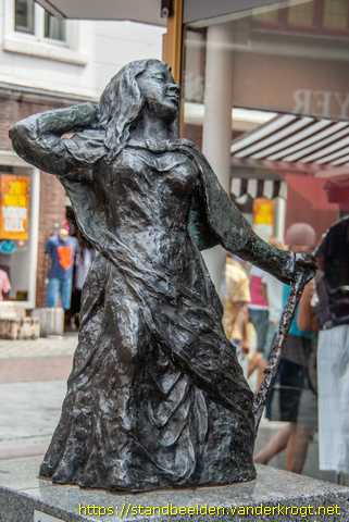 Roermond -  De Heks Hiacinthe