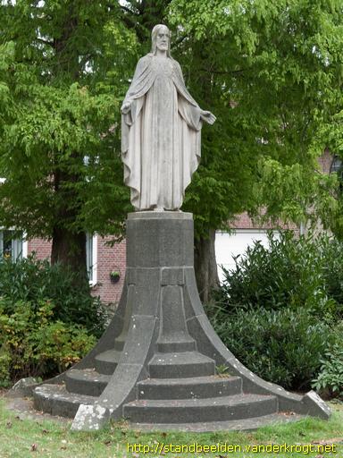 Geleen -  Heilig Hartbeeld