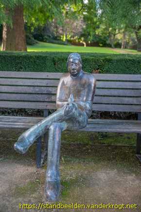 Vaals -  Man met vogel