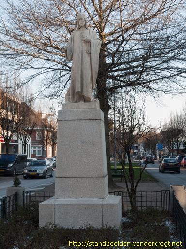 Weert -  Heilig Hartbeeld