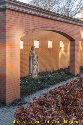 Weert -  Heiligenbeelden